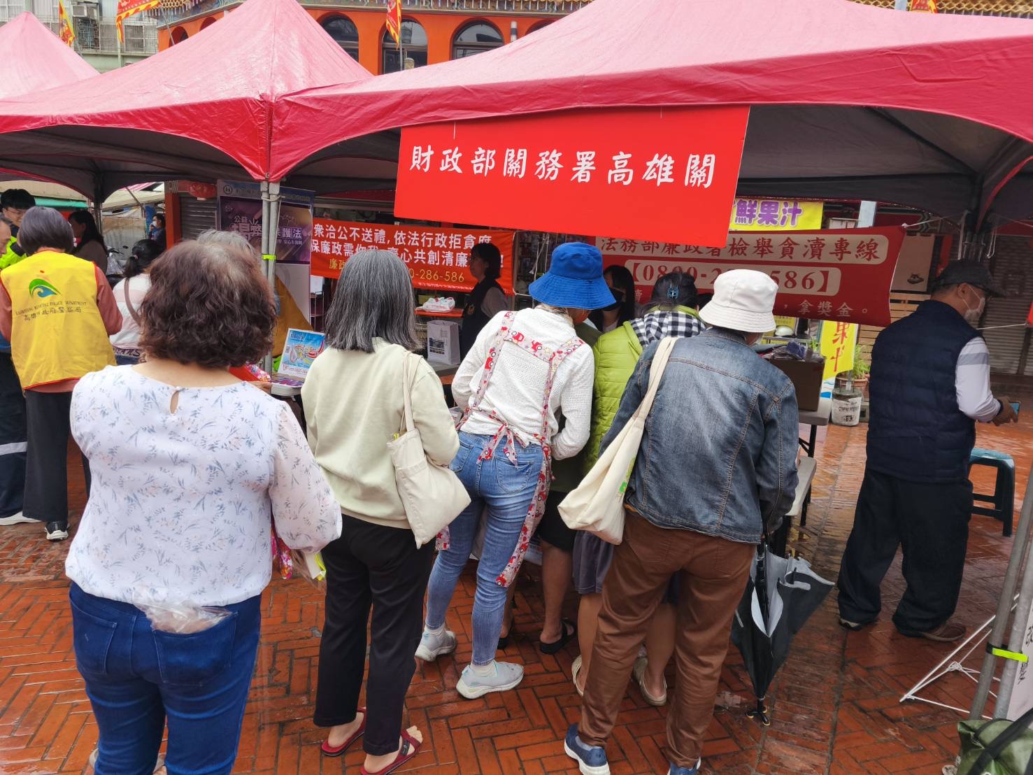 高雄關假代天宮辦理廉政宣導活動2